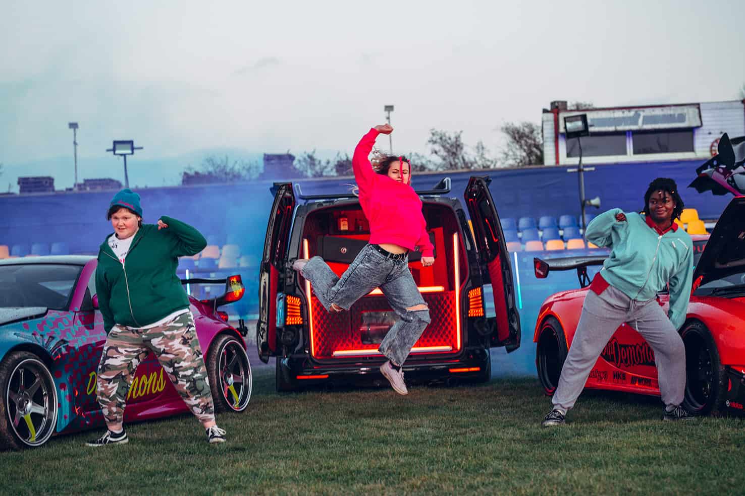 Petrol Headz 3 dancers by van 150dpi Petrol Headz 3 dancers by van 150dpi