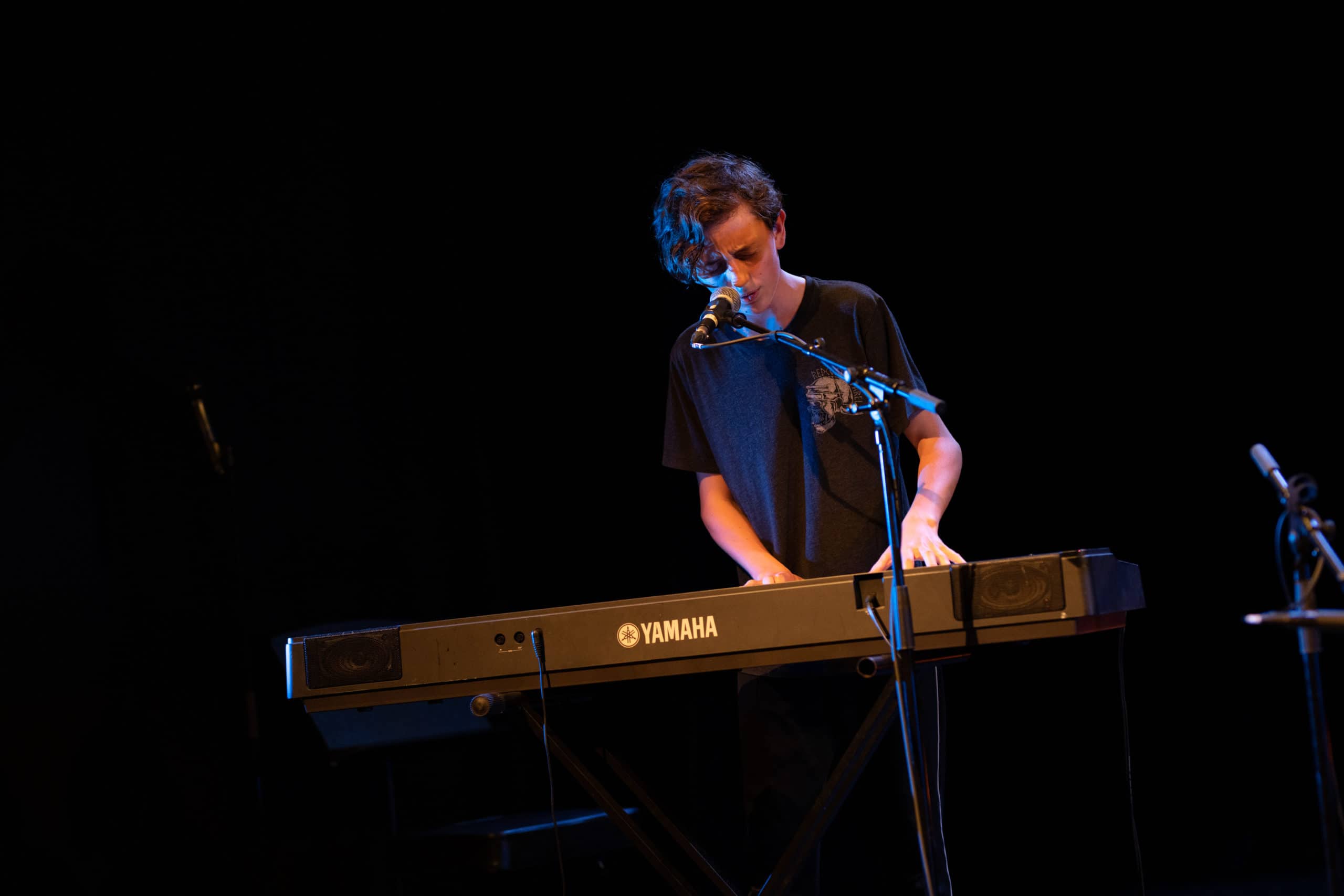 dommoore_2022_barbican_theatre_rebels_music_300dpi-0496 dommoore_2022_barbican_theatre_rebels_music_300dpi-0496